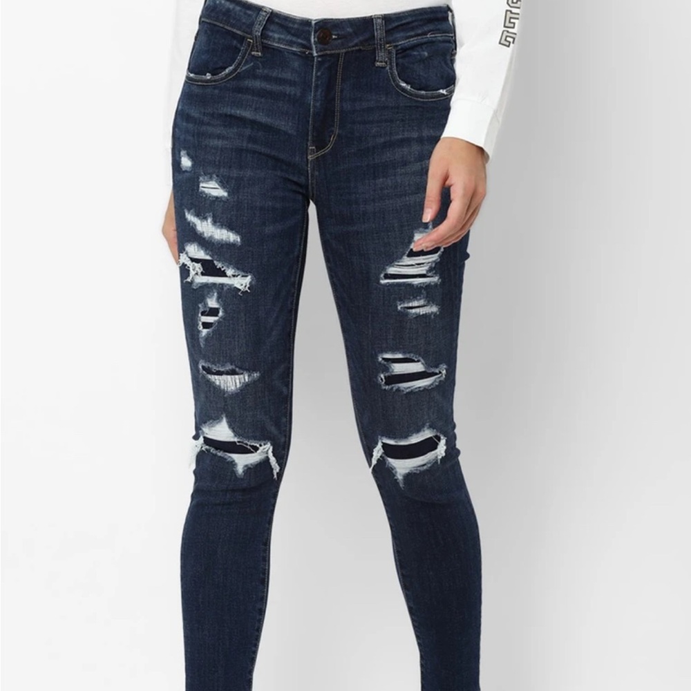 American Eagle Women’s Dark Blue Distressed Super Stretch Jegging Jeans size 6